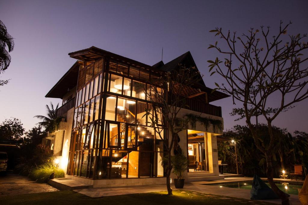 night view casa villa
