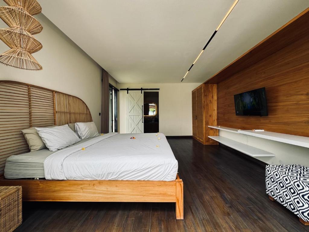 ketewel beach villa bedroom4