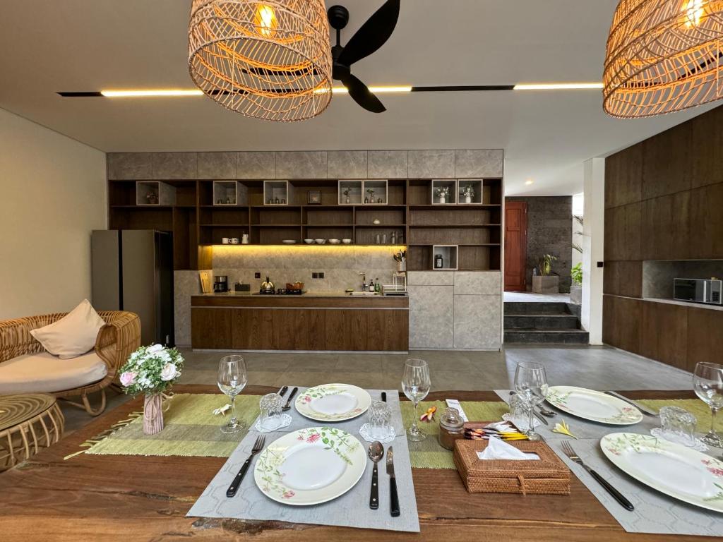ketewel beach villa kitchen
