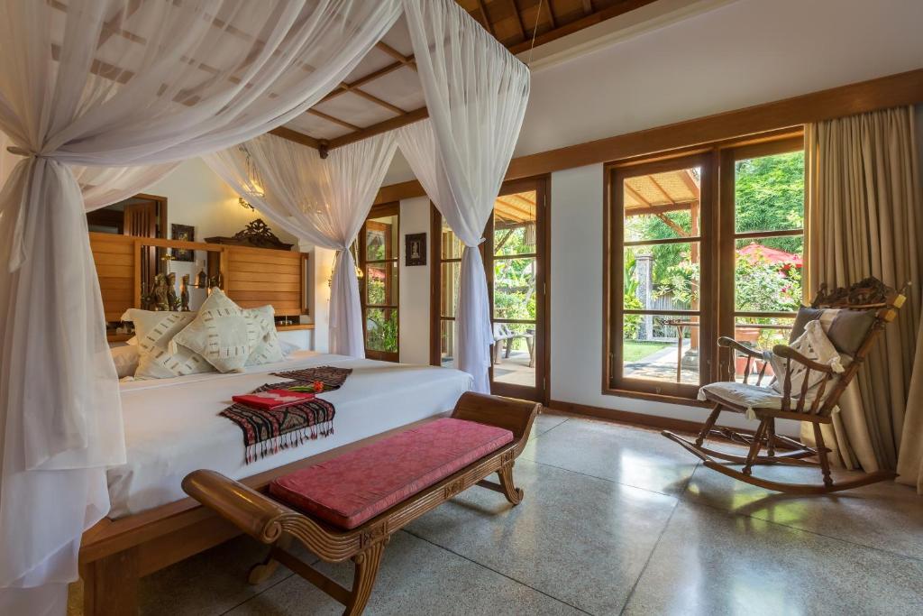 luxury bedroom taman villa