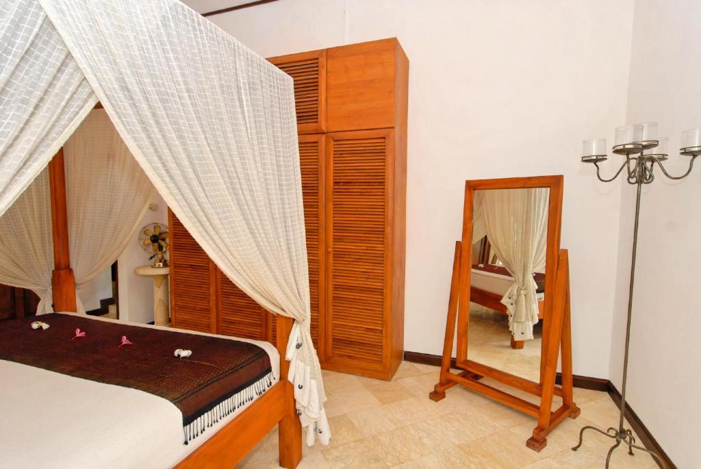 Bedroom at Villa Lestari Legian