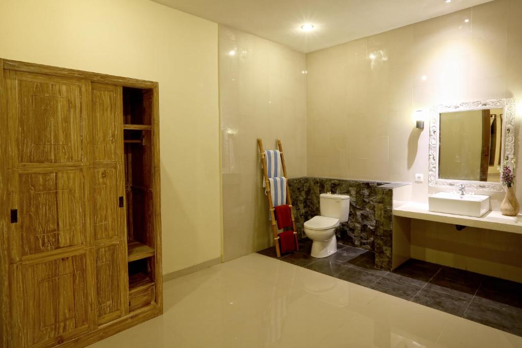 Bathroom at Asri Sari Villa Ubud