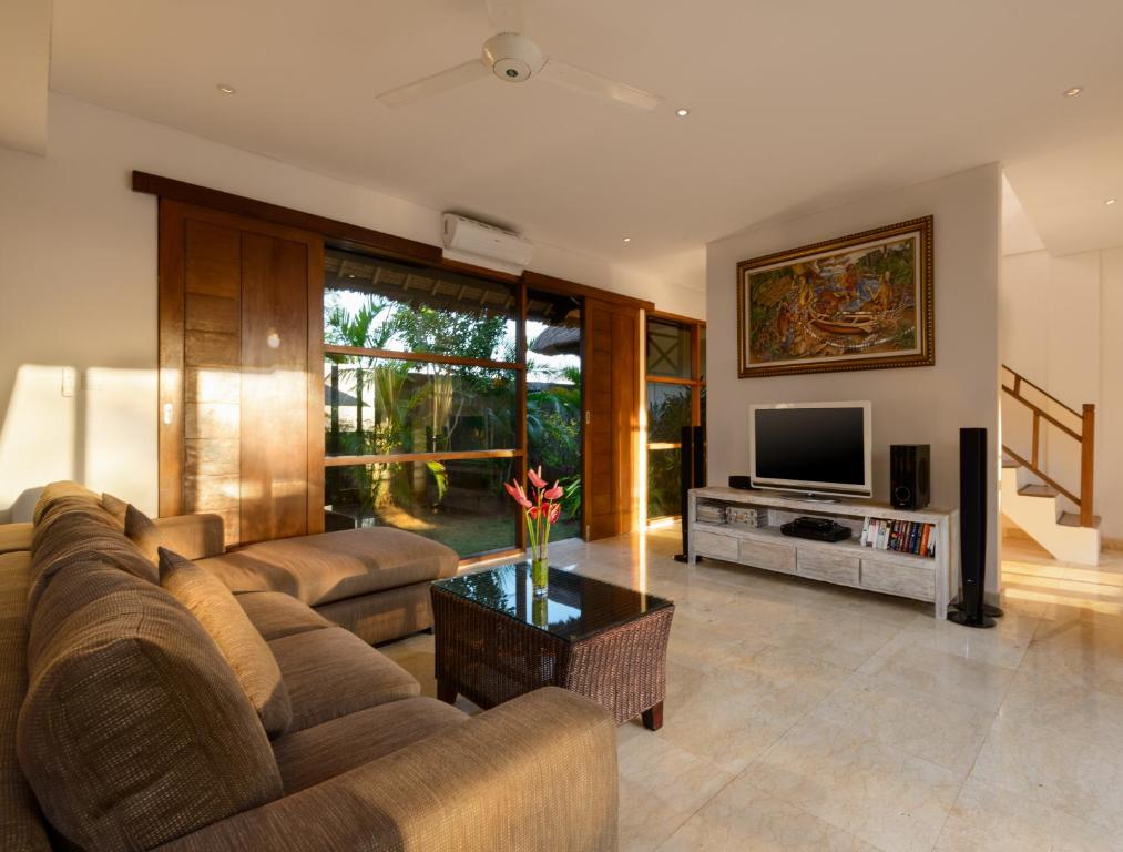 Living hall at Balangan Beach Villa