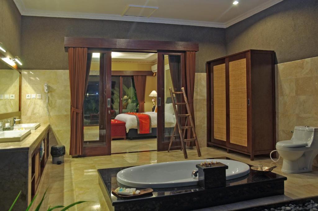 Bathroom at  Bali Aroma 