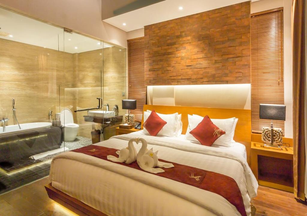 Bedroom with private pool at Mokko Suite Villas Bali