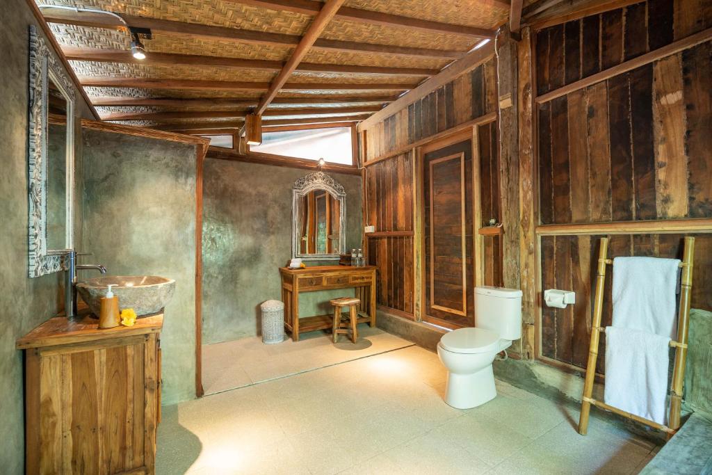 Bathroom at Moringa Ubud Villa