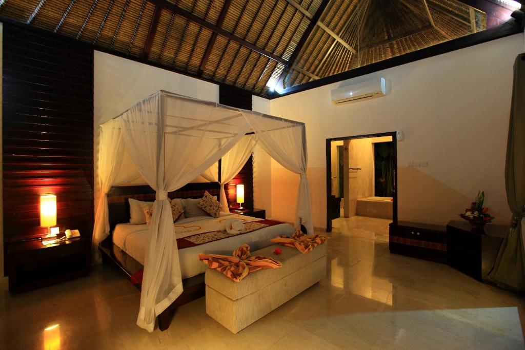 Bedroom with AC at Santi Mandala 