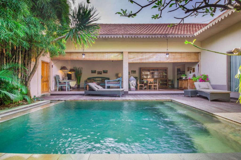 Swimming pool at Bali Villa