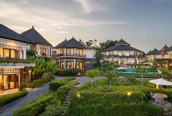 Exterior view at Swan Paradise Villa in Bali
