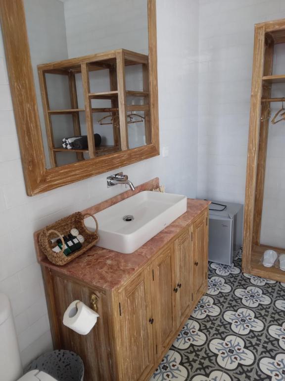 Wash room at Seaglass Villas