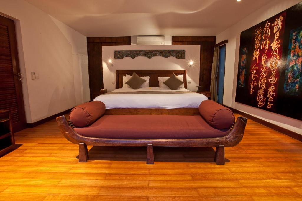 Bedroom with AC at Nagisa Bali