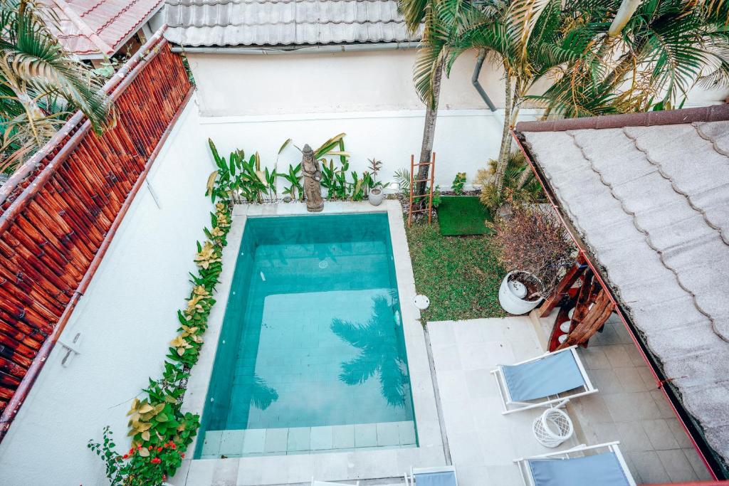 Swimming pool at Villa Dewi