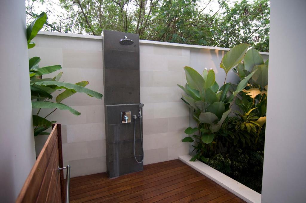 Shower at Villa Istana Putih by Nakula