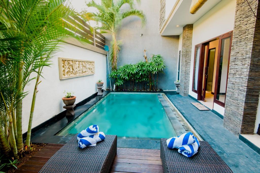 Private pool with towel at Beautiful Bali Villas