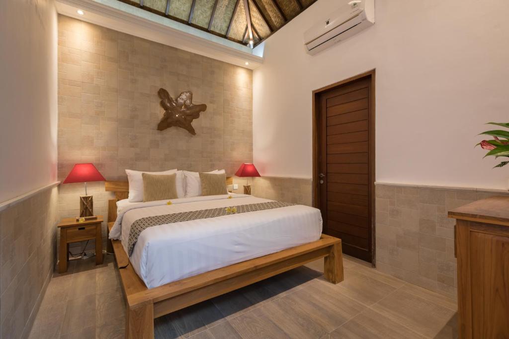 Bedroom with AC at Villa SoDe Balangan