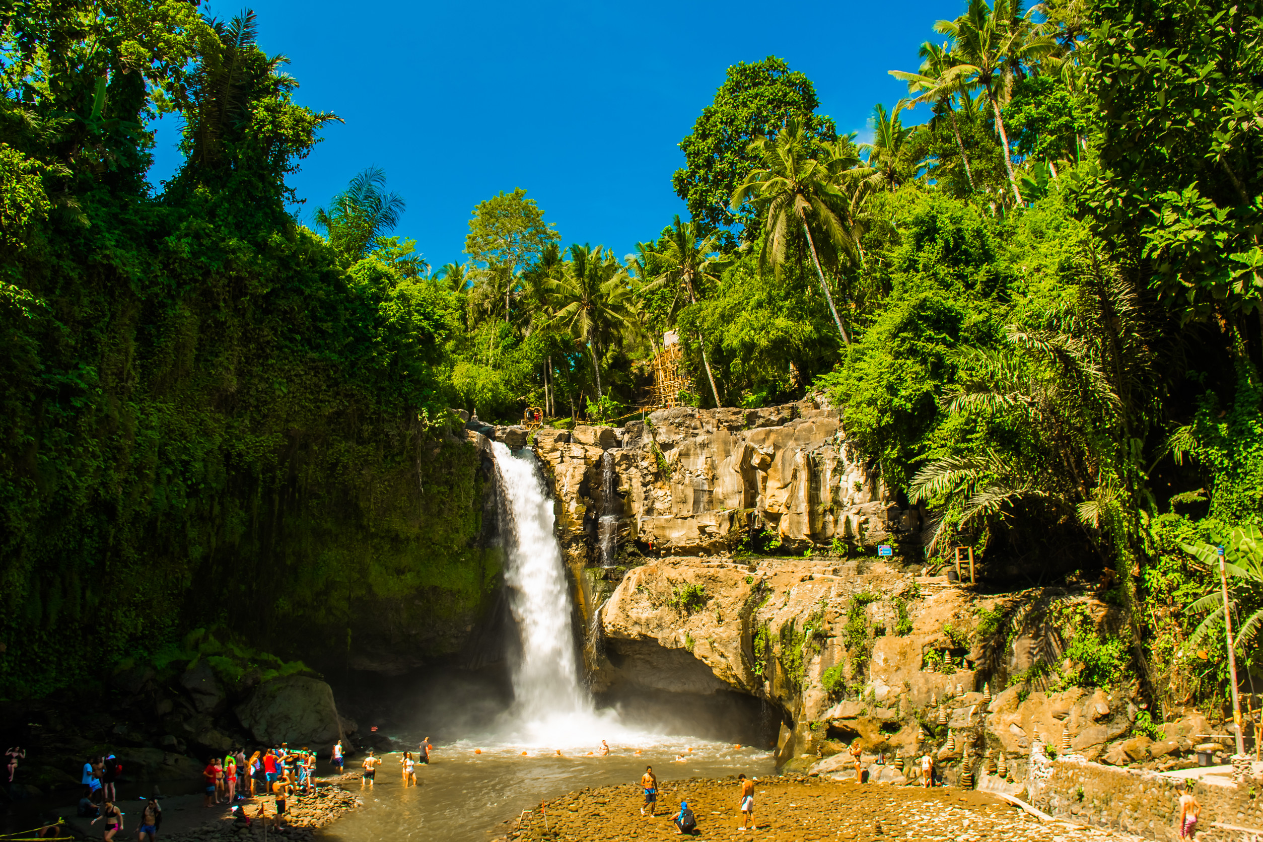 Best Time to Visit the Tegenungan Waterfall