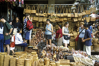 Traditional art and craft market in Canggu
