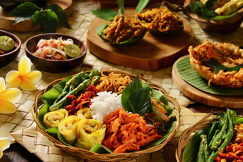 Indonesian warung food