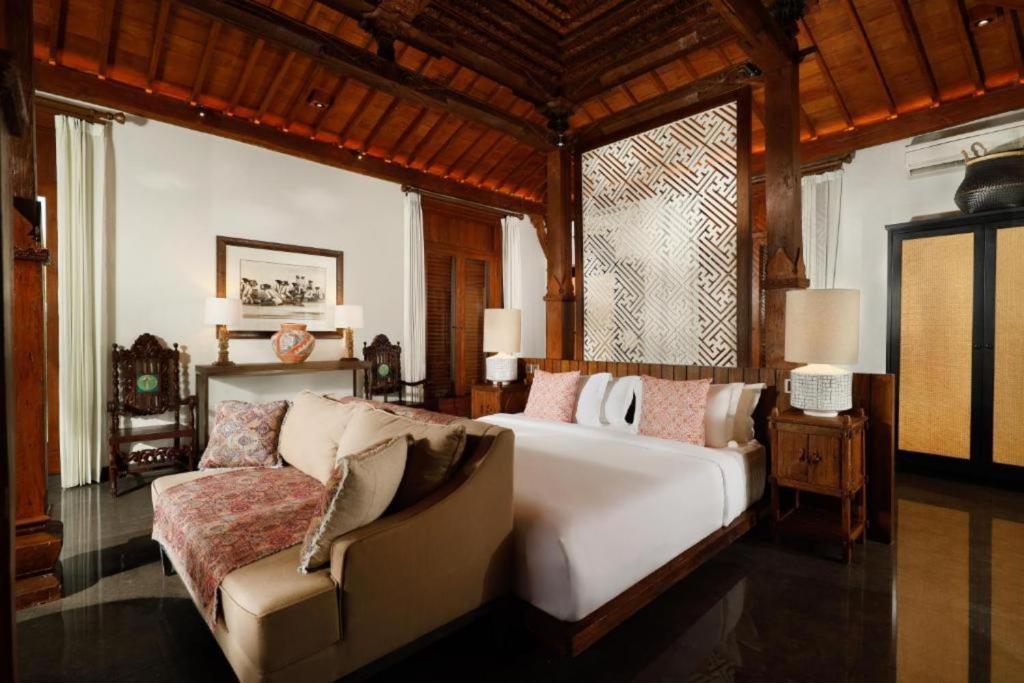 tulou villa heritage bedroom