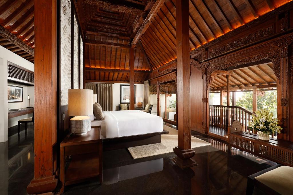 tulou villa master bedroom