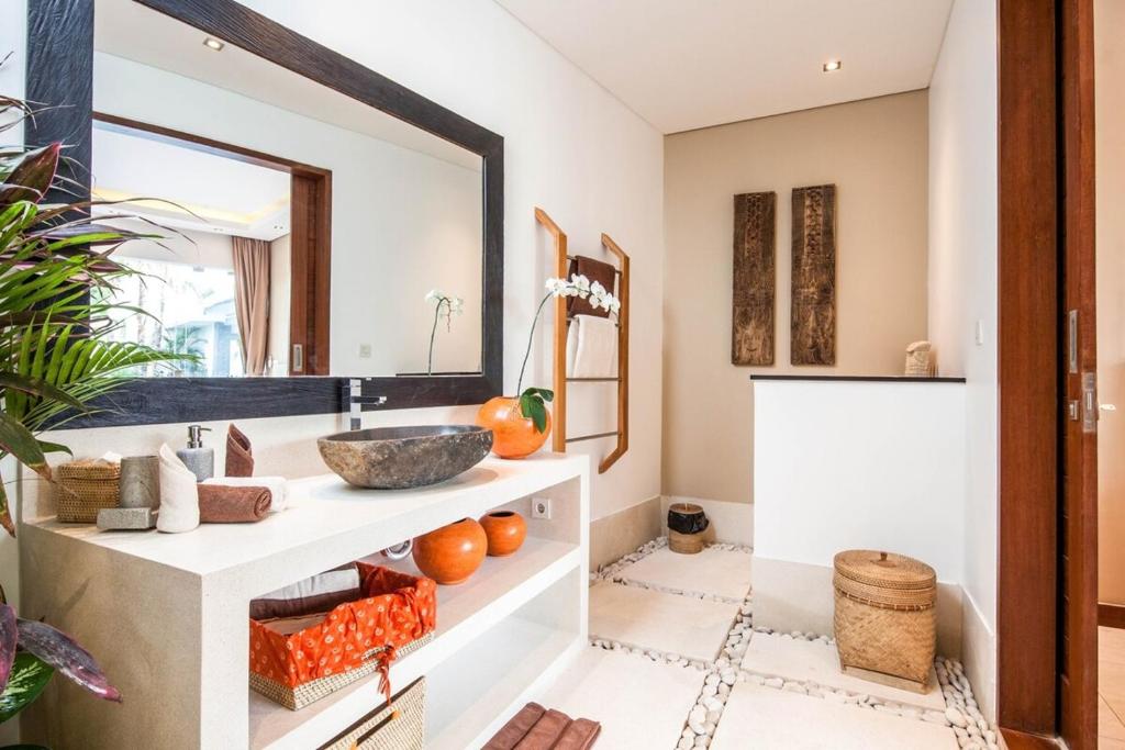bathroom luxury stunning villa