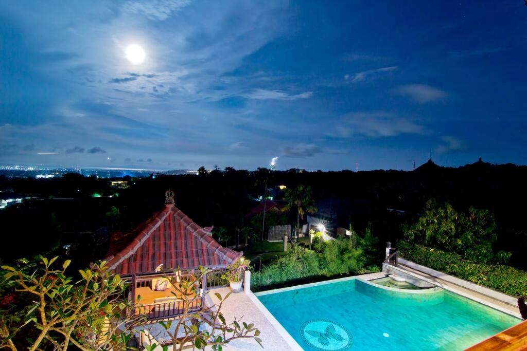 g8 villa pool moonlight