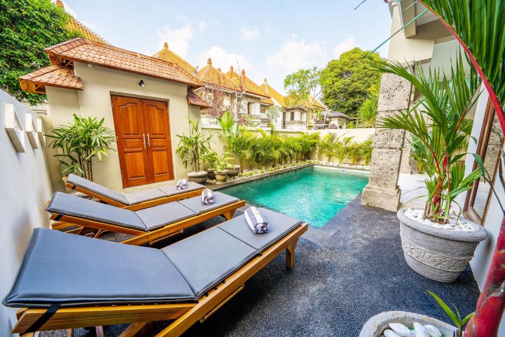 pool view marie villa