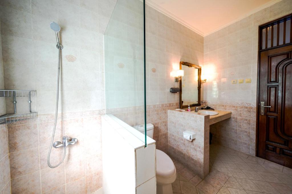 bathroom 2 sanket villa