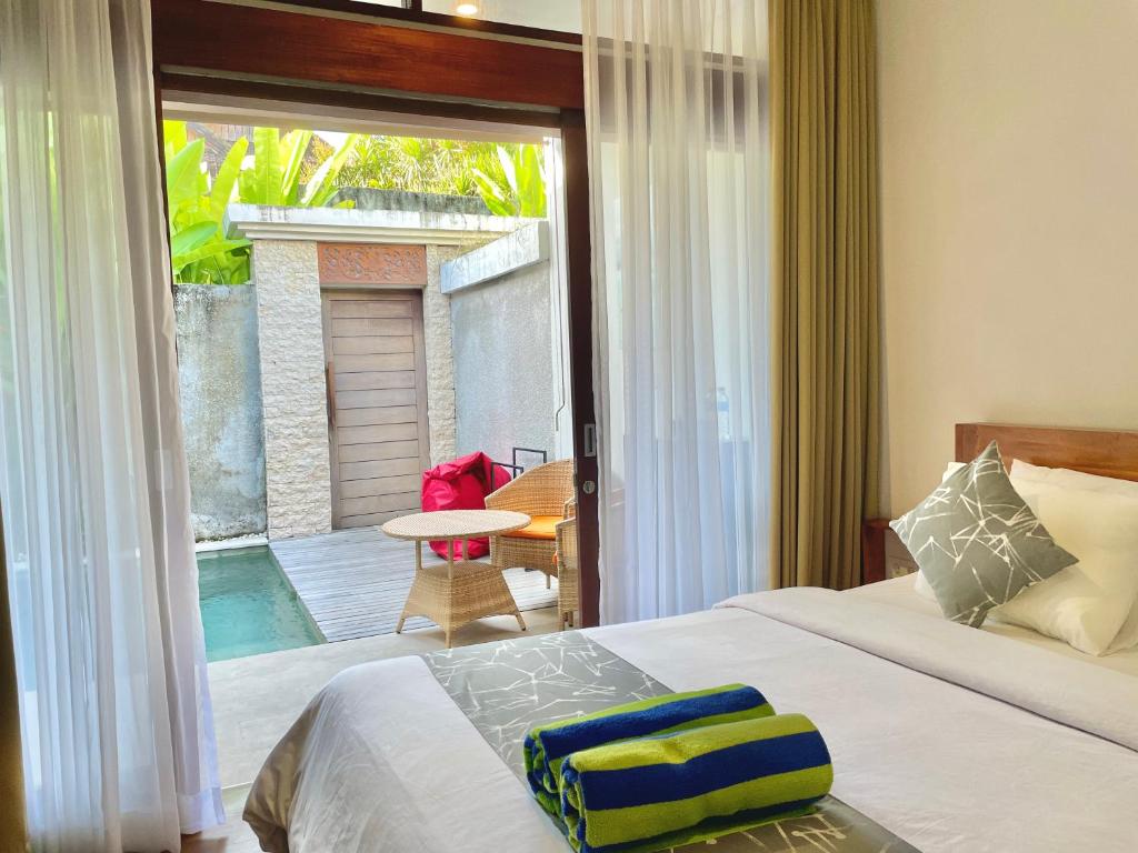 livin villa bedroom 2