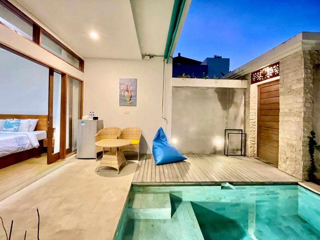 livin villa private pool2