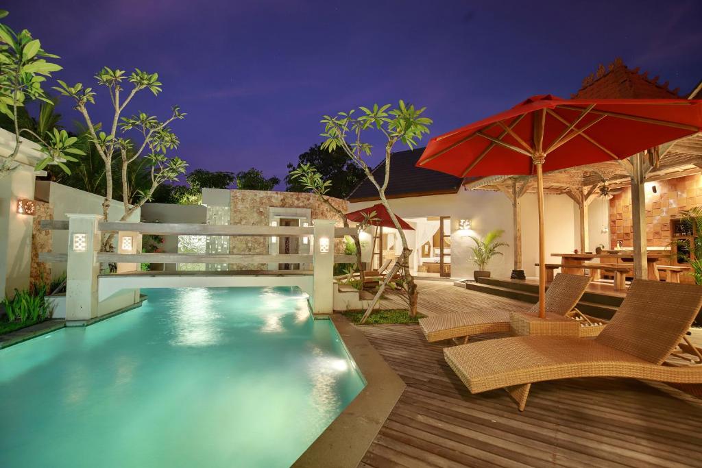 vivara villa pool 1