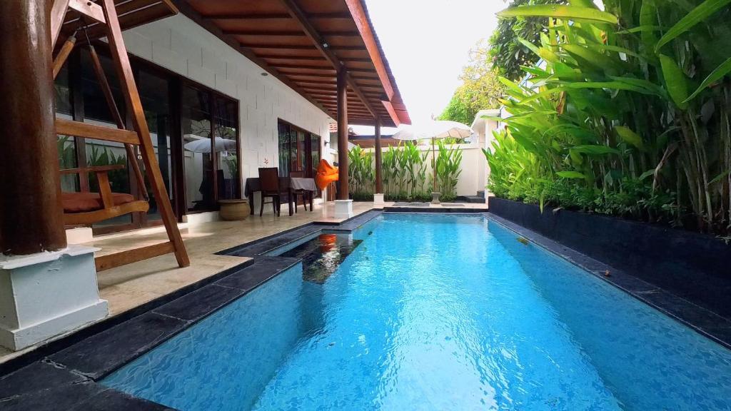 private pool villa 4