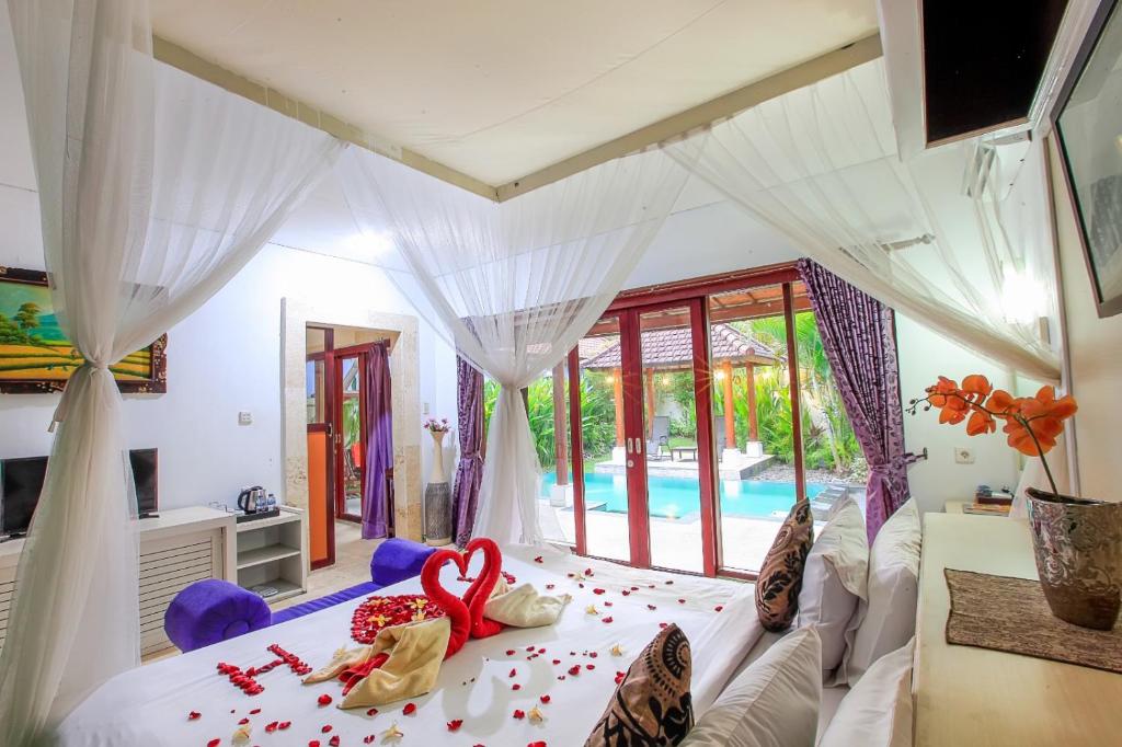 private pool villa 6