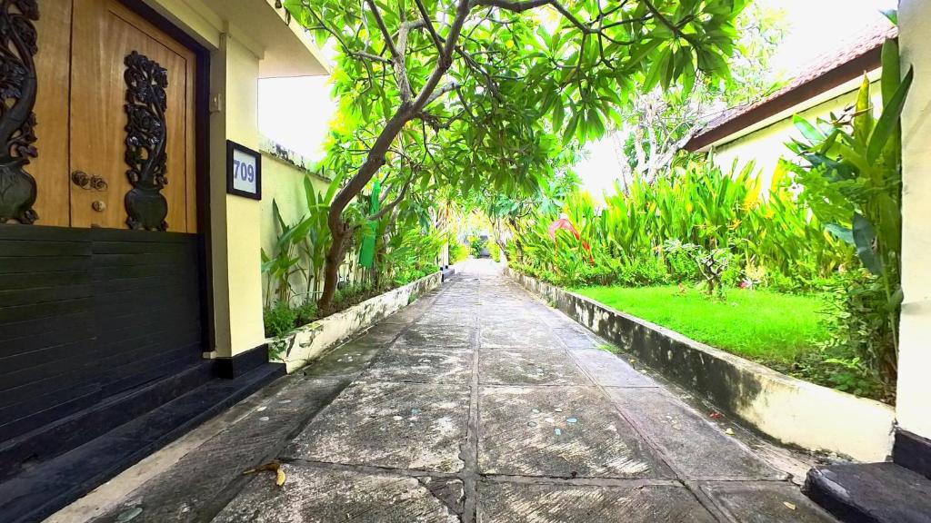 private pool villa way