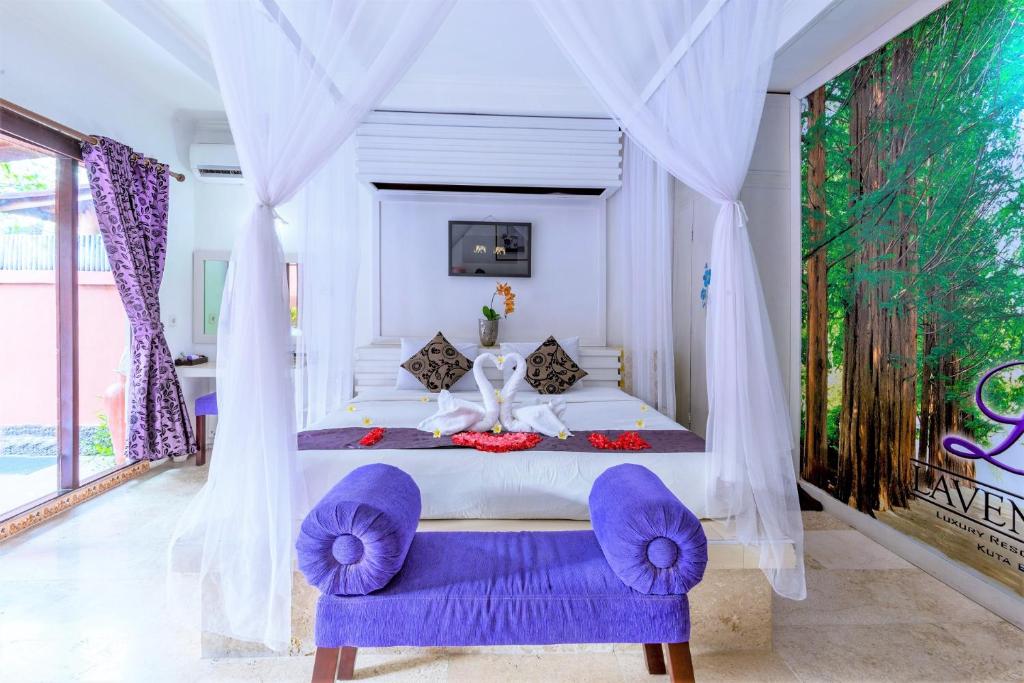 pool villa 5