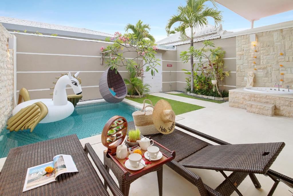 bali cozy villa pool view