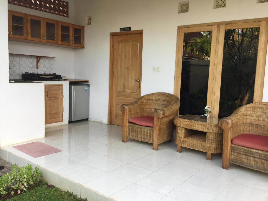 kartika villas terrace lounge