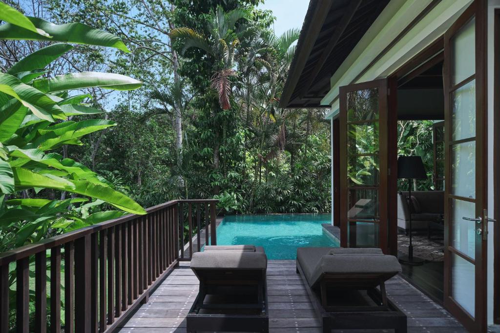 damai villa poolside deck