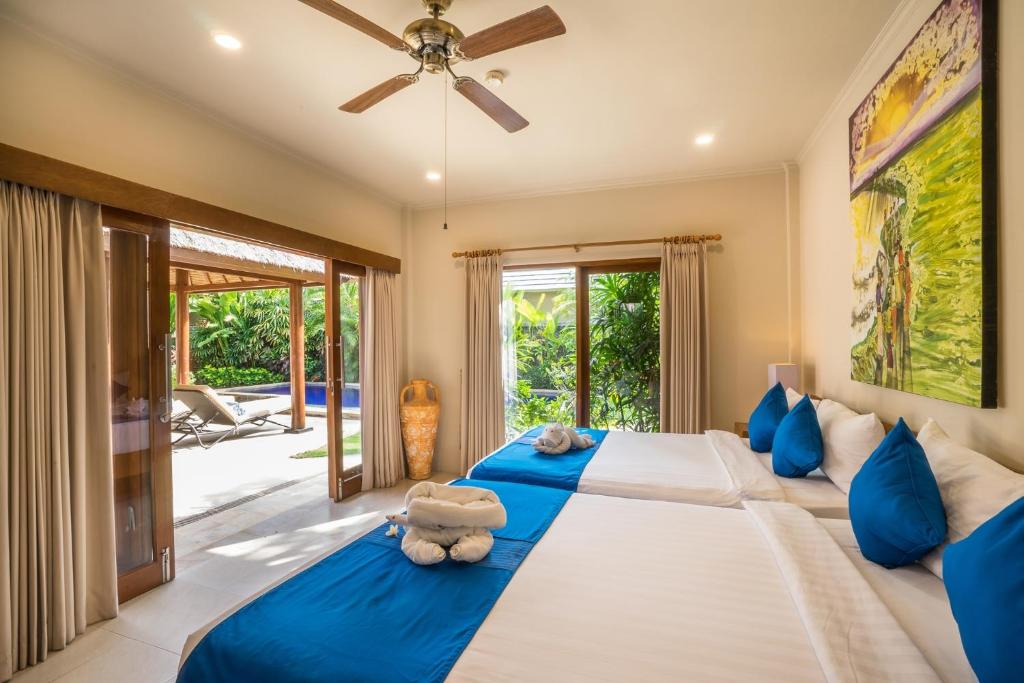 lovina villa bedroom garden view