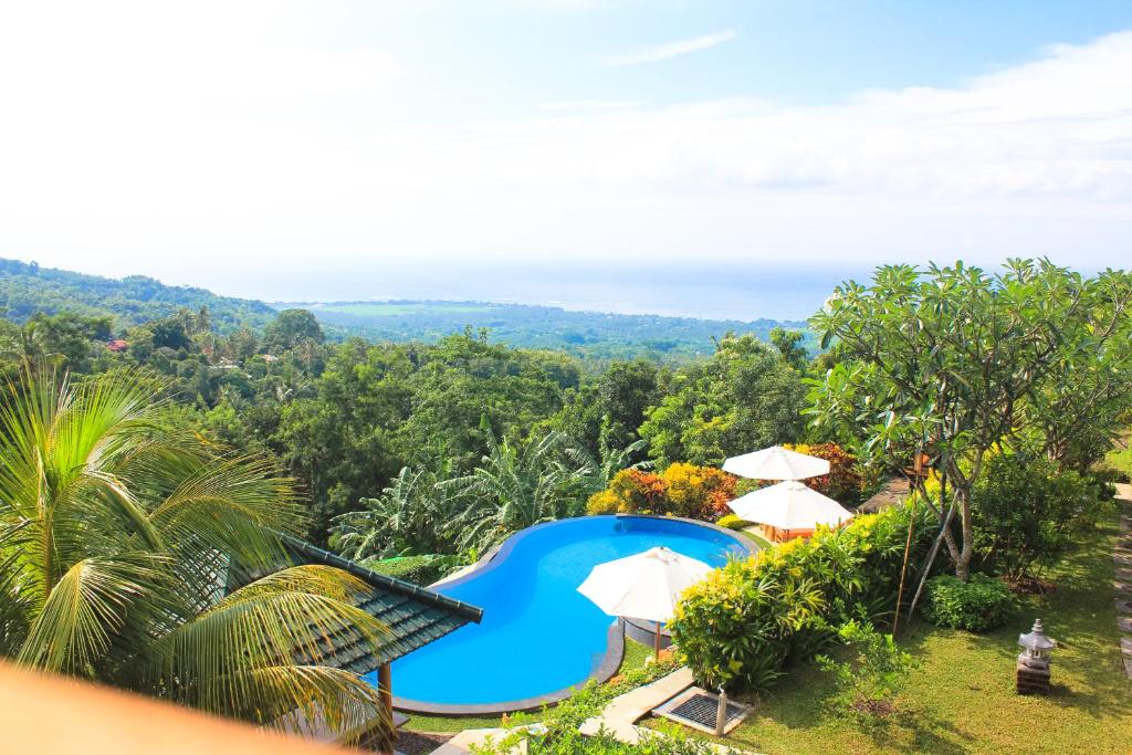 le tito villa top view pool
