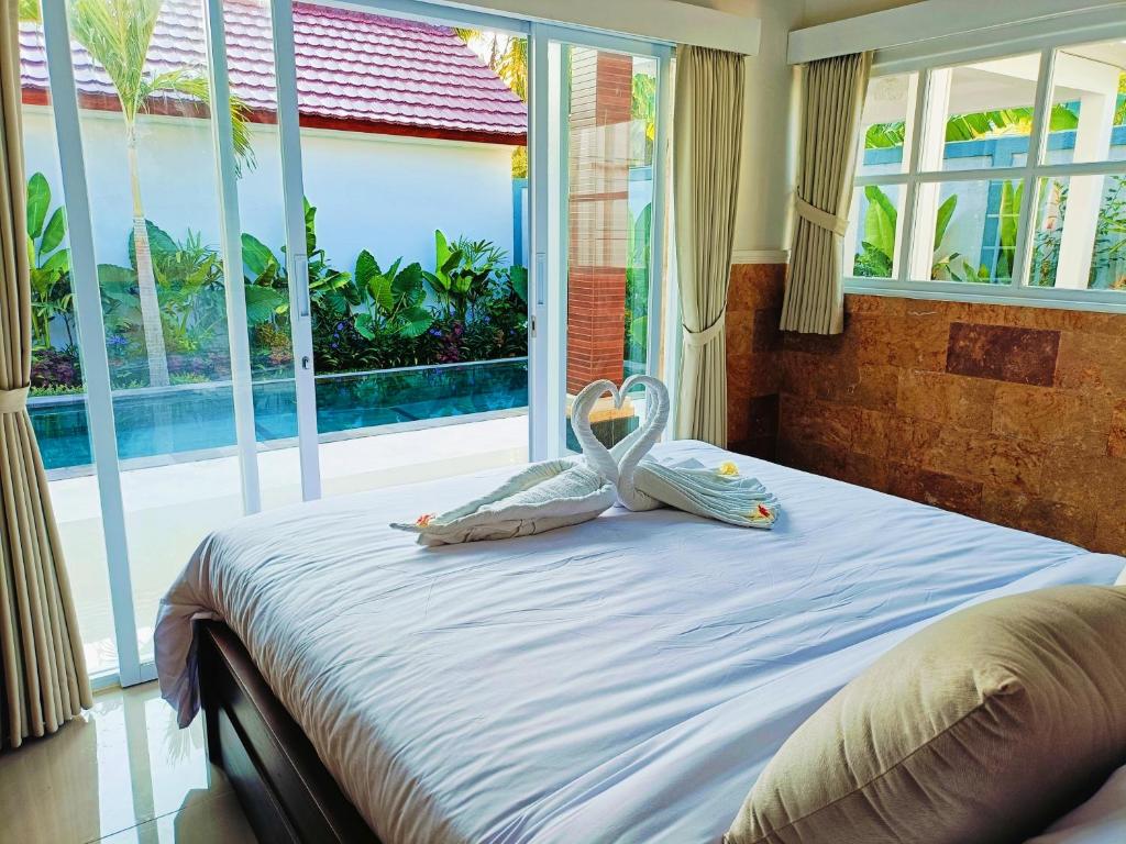 villa twin flower bedroom 1