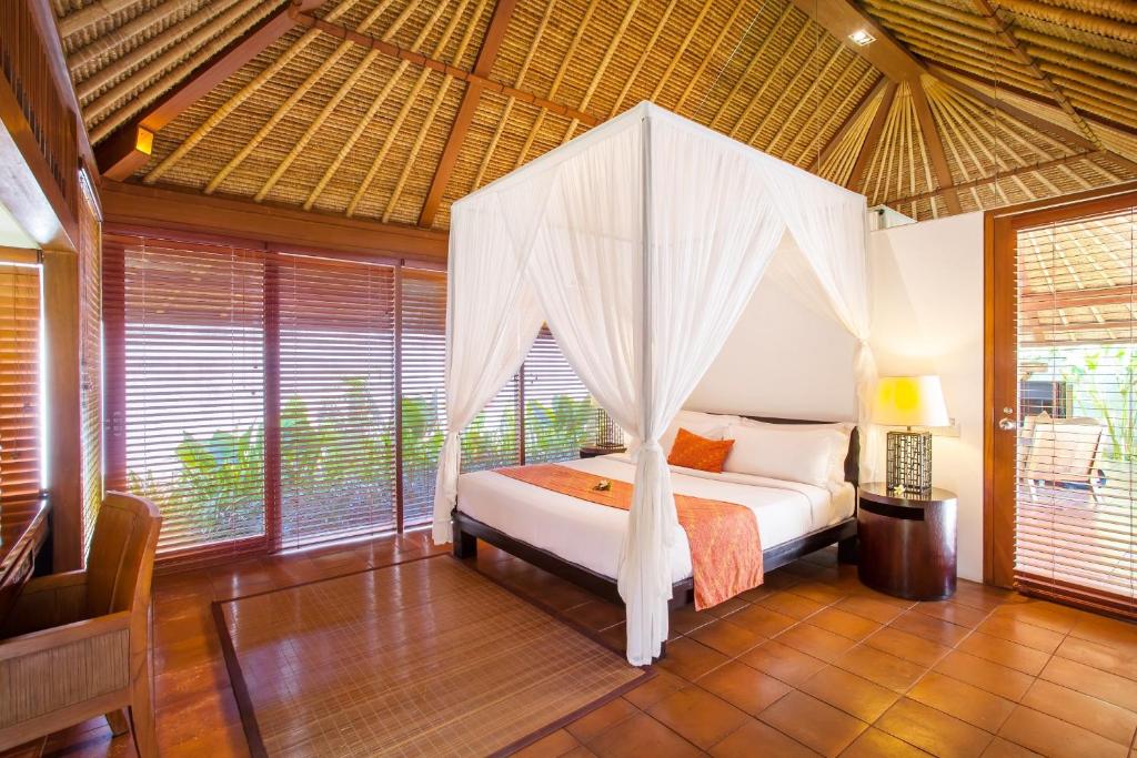 mayaloka villa bedroom 2