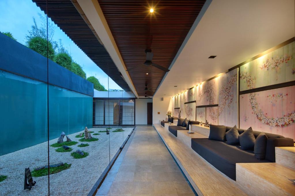 seiryu boutique lounge