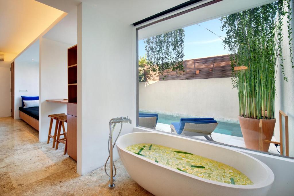 uma sapana bathroom view