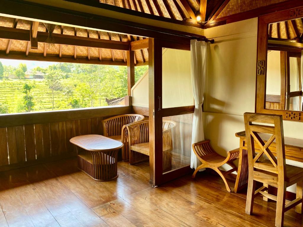 abian villas sitting area