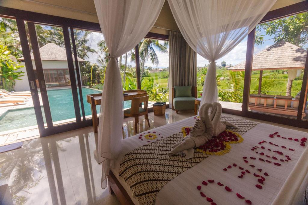 santun villa bedroom 5