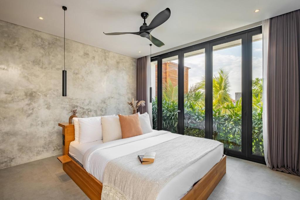 elara villa bedroom