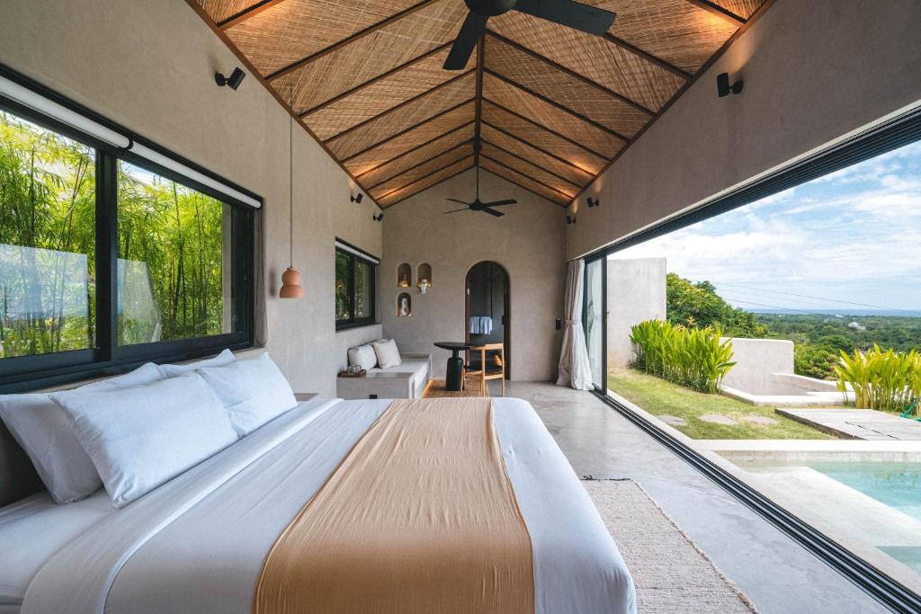 sivana villa bedroom