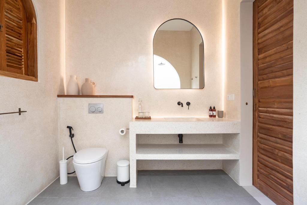 dreamvilla bathroom