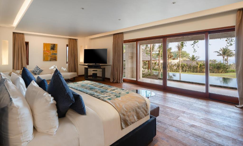edge villa bedroom
